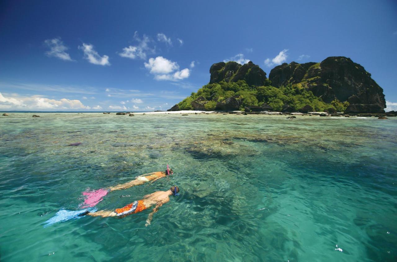 Barefoot Kuata Island Resort Ngoại thất bức ảnh