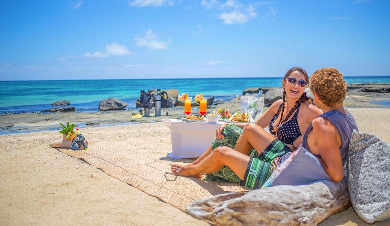 Barefoot Kuata Island Resort Ngoại thất bức ảnh