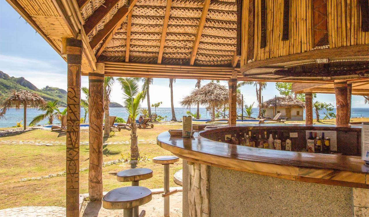 Barefoot Kuata Island Resort Ngoại thất bức ảnh