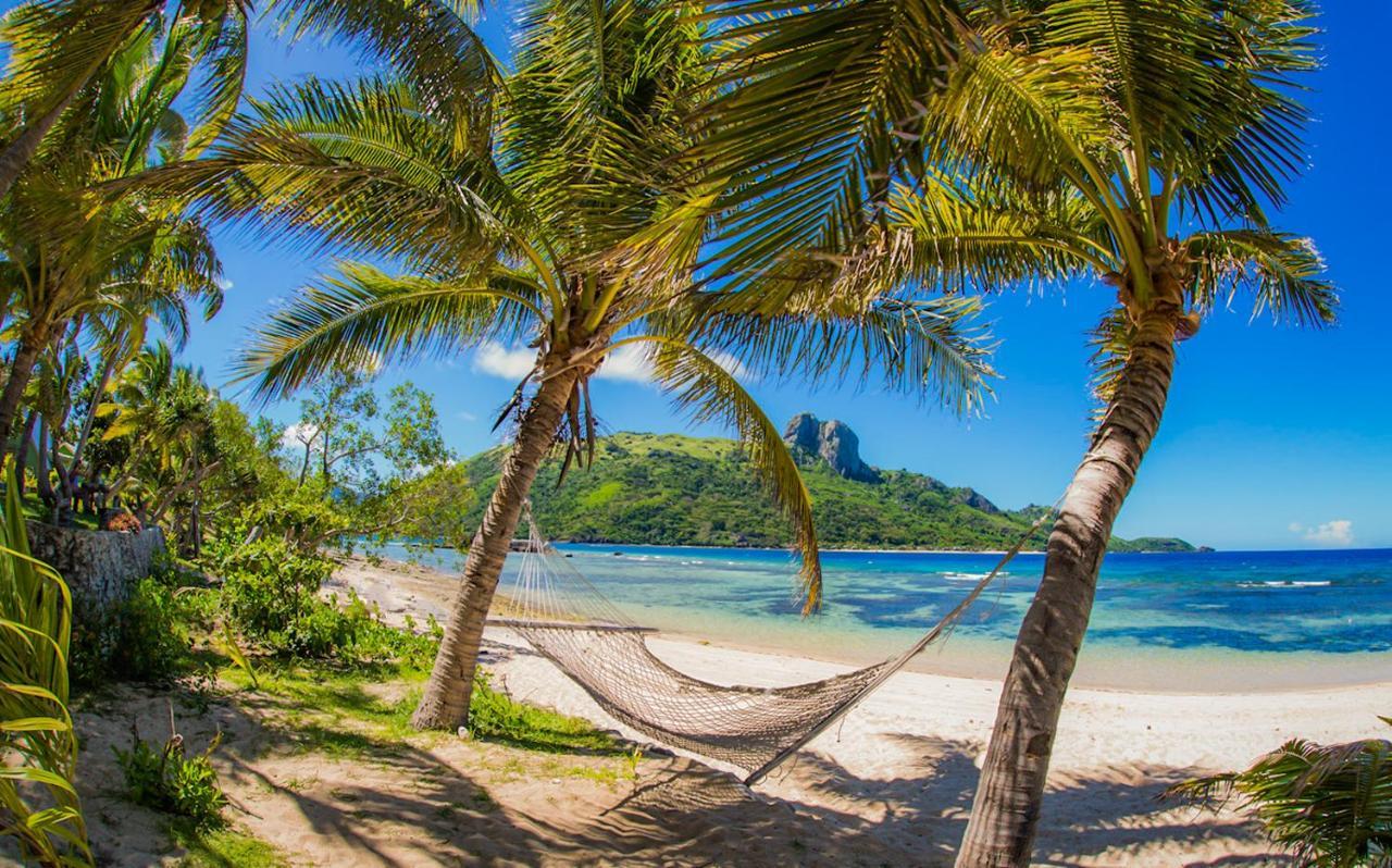 Barefoot Kuata Island Resort Ngoại thất bức ảnh