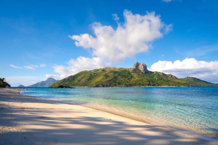 Barefoot Kuata Island Resort Ngoại thất bức ảnh