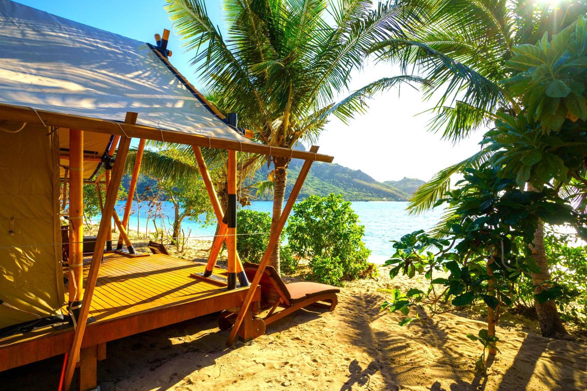 Barefoot Kuata Island Resort Ngoại thất bức ảnh